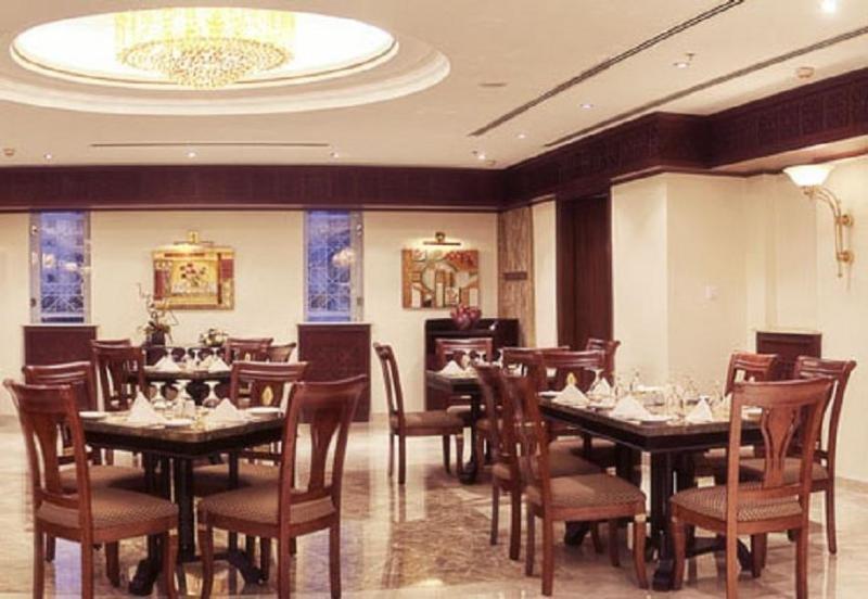Gloria Hotel Dauhá Restaurace fotografie